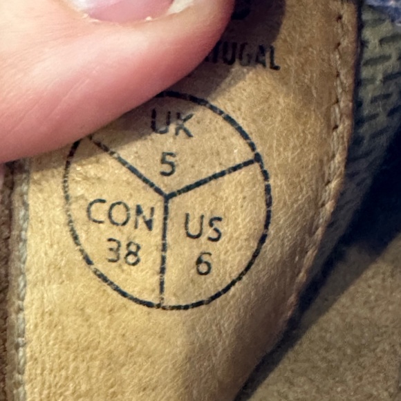 Men’s Dr. Marten leather slides size 6